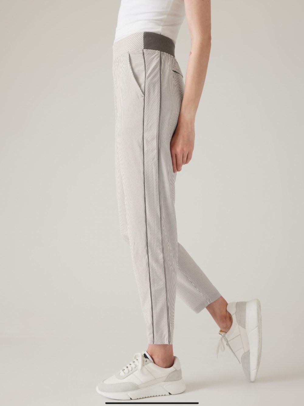 ATHLETA BROOKLYN GRAY/WHITE STRIPED PANT - 12 PETITE